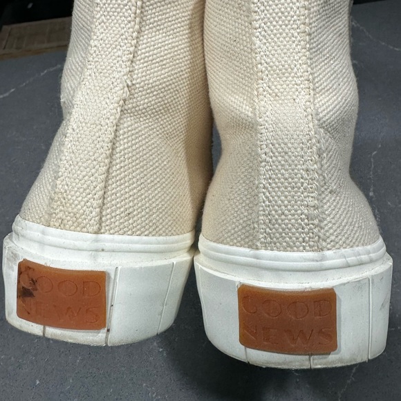 Good News London High Tops Women’s - Picture 2 of 3